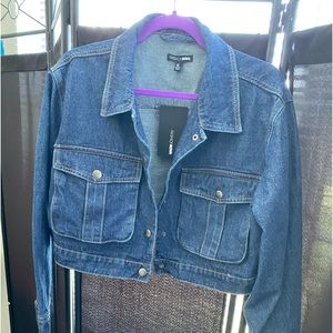 Jean jacket never worned. Cropped jean jacket.